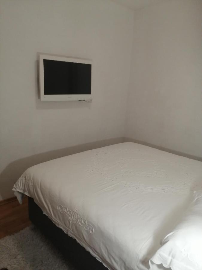 Apartmani Klisovic Spalato Esterno foto